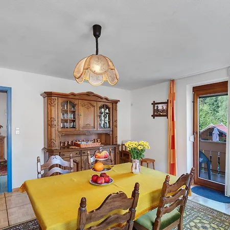 Haus Harter Apartman *